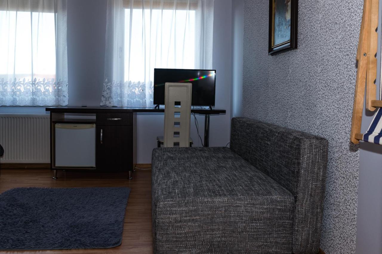 Na fali Pokoje Goscinne Łeba Esterno foto