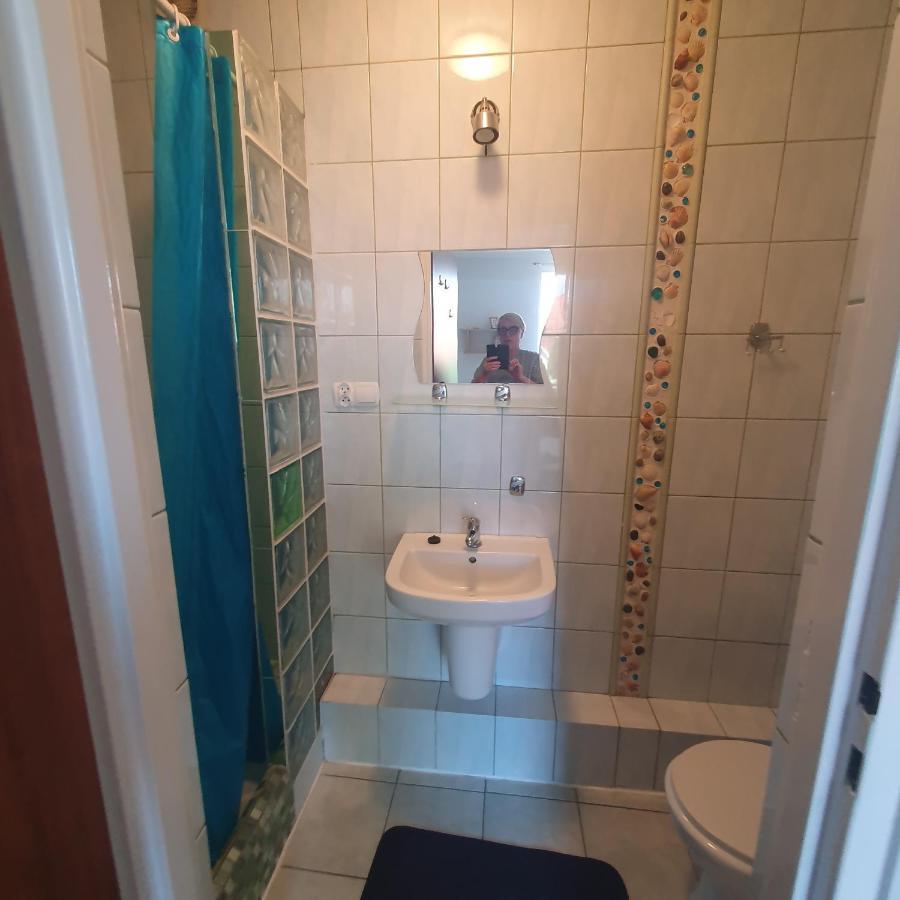 Na fali Pokoje Goscinne Łeba Esterno foto